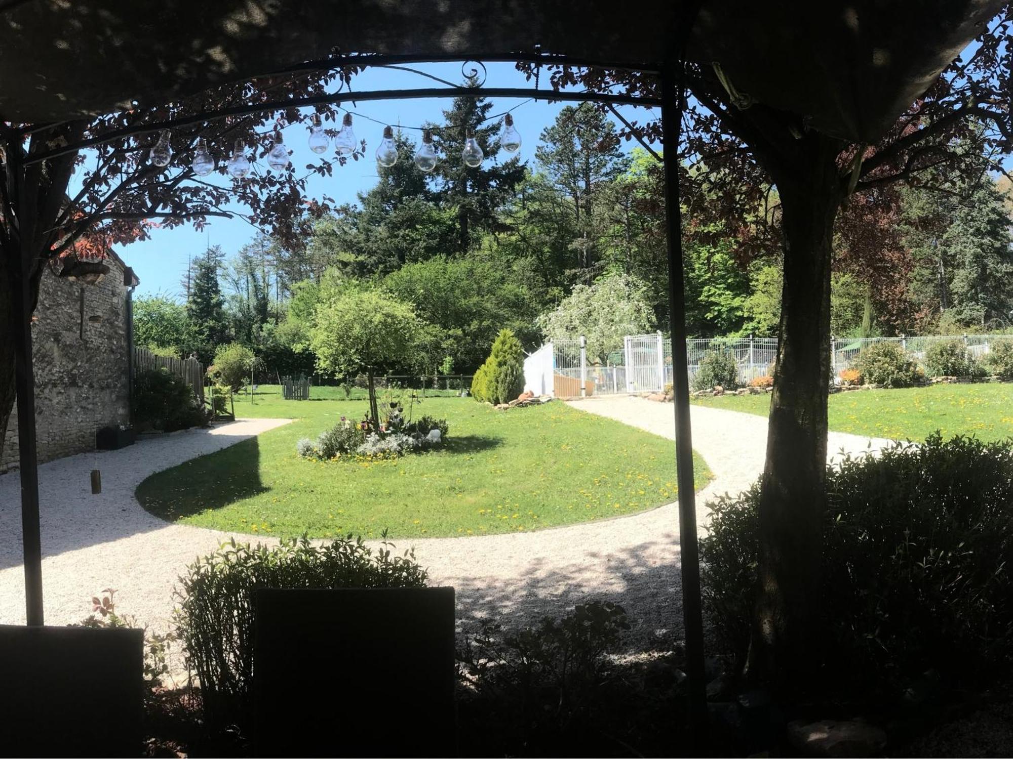 Gites L'Art D'Une Pause Champagny-sous-Uxelles Zimmer foto